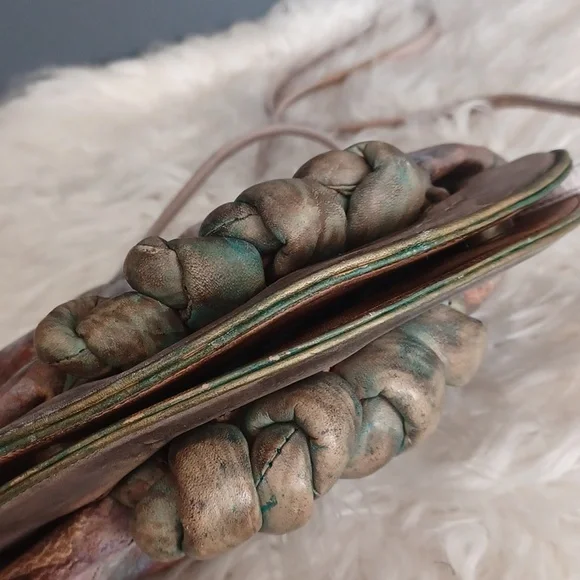 Vintage Jane Yoo Unique Hand  Painted Leather Crossbody - Picture 5 of 16